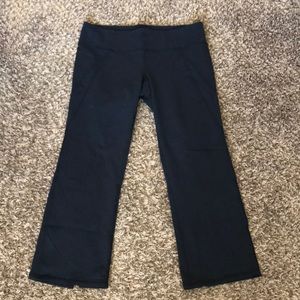 Athleta workout capris.